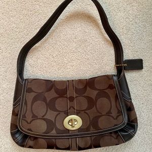 Coach shoulder bag